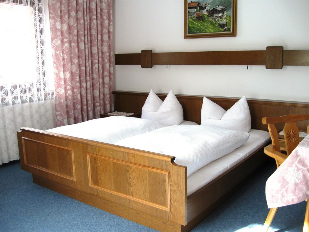 Apartment Hubert Praxmarer Fulpmes Quarto foto